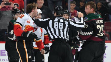 Calgary Flames v Arizona Coyotes