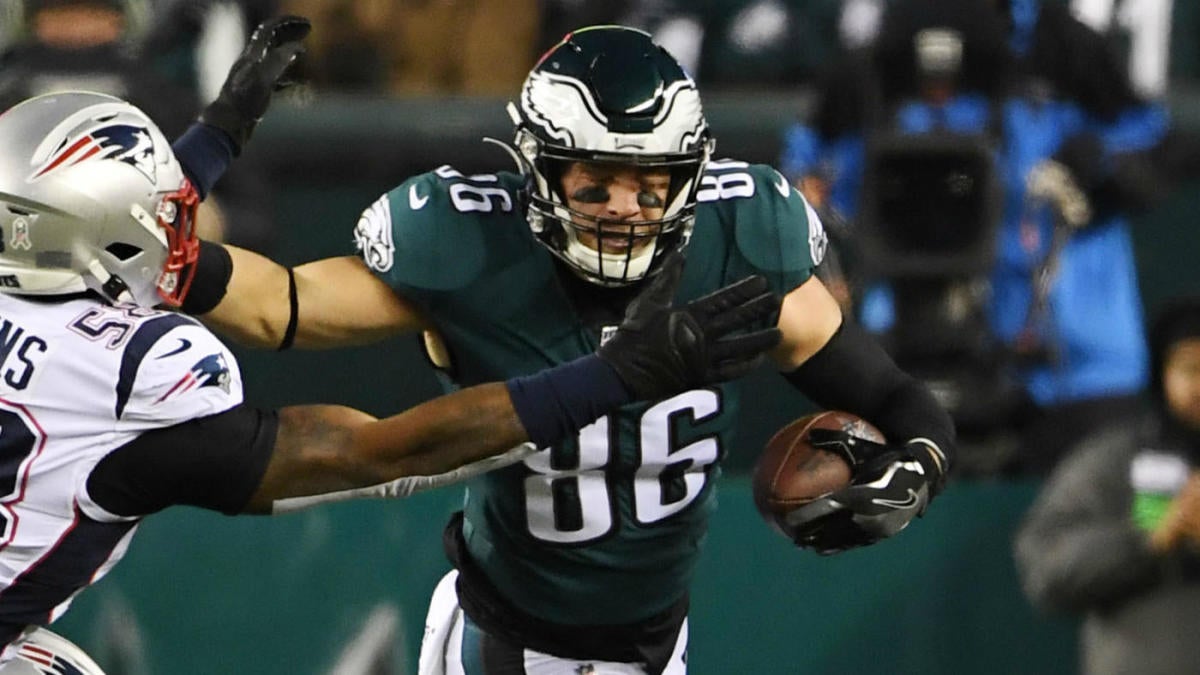 Stephon Gilmore: Eagles TE Zach Ertz was 'crying' during Pats' win