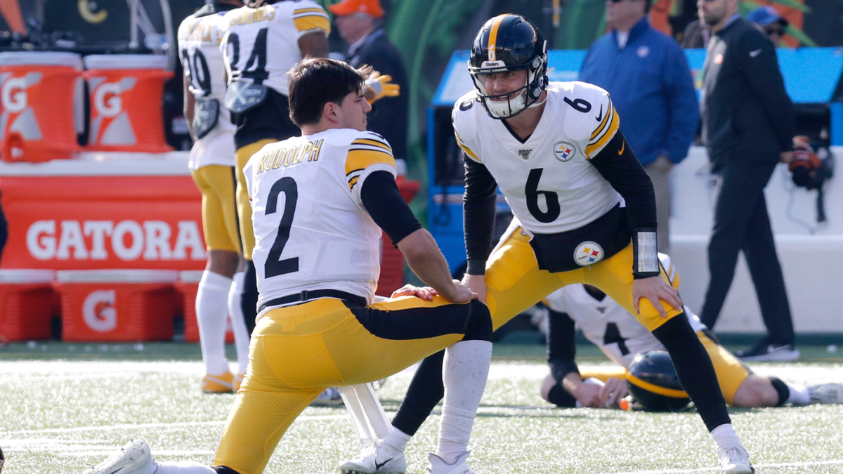 Devlin Hodges replaces Mason Rudolph for Steelers early in second half