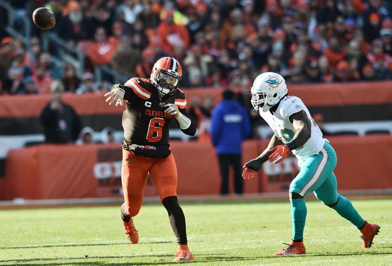 NFL: Miami Dolphins at Cleveland Browns