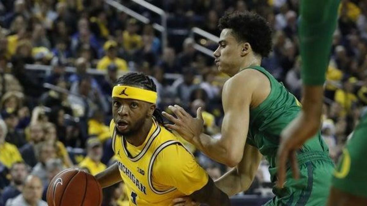 Michigan vs. Oregon score, highlights No. 10 Ducks pick up big road