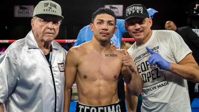 Teofimo Lopez Jr Rocks Richard Commey Early Scores Vicious Knockout To Claim Lightweight Title Cbssports Com