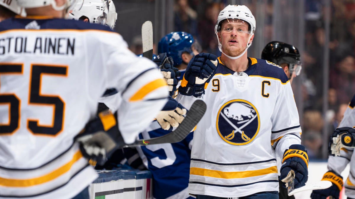 Angry Buffalo Sabres fan lists team for 