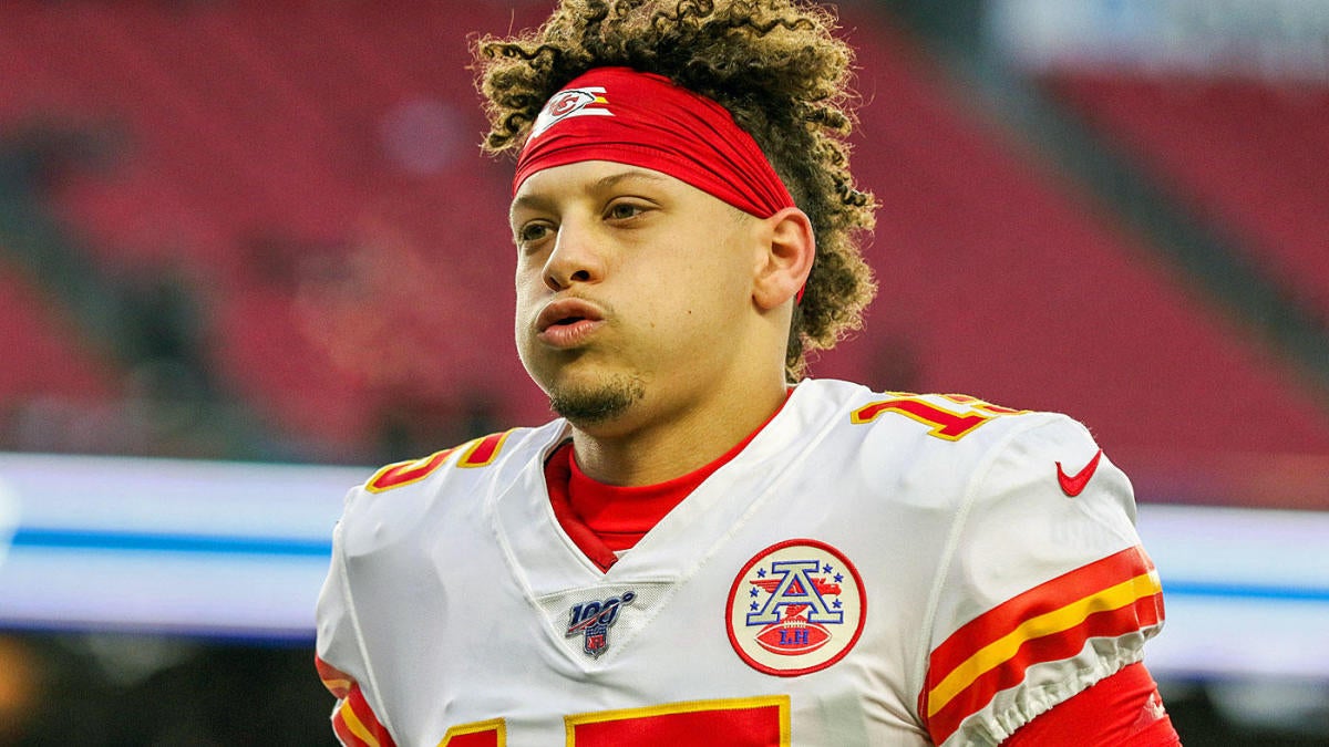 Patrick Mahomes Expected To Land Nfl Record Setting Contract From Chiefs Worth At Least 40 Million Per Year Cbssports Com