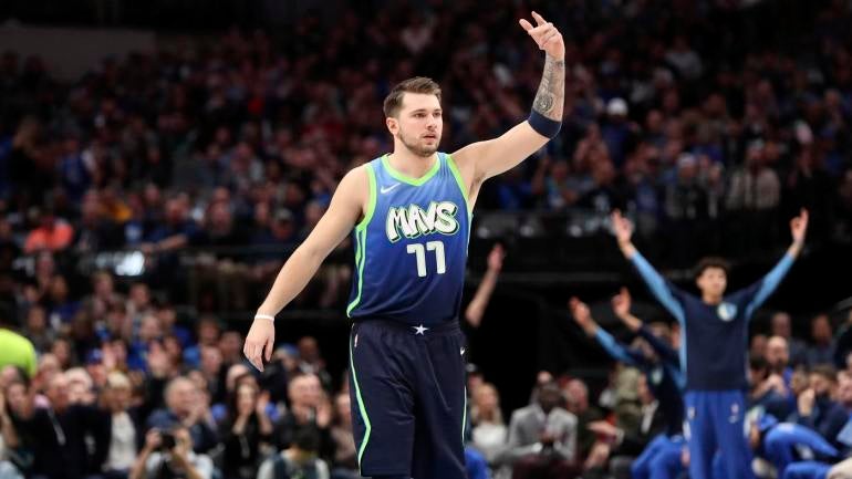 NBA: San Antonio Spurs at Dallas Mavericks