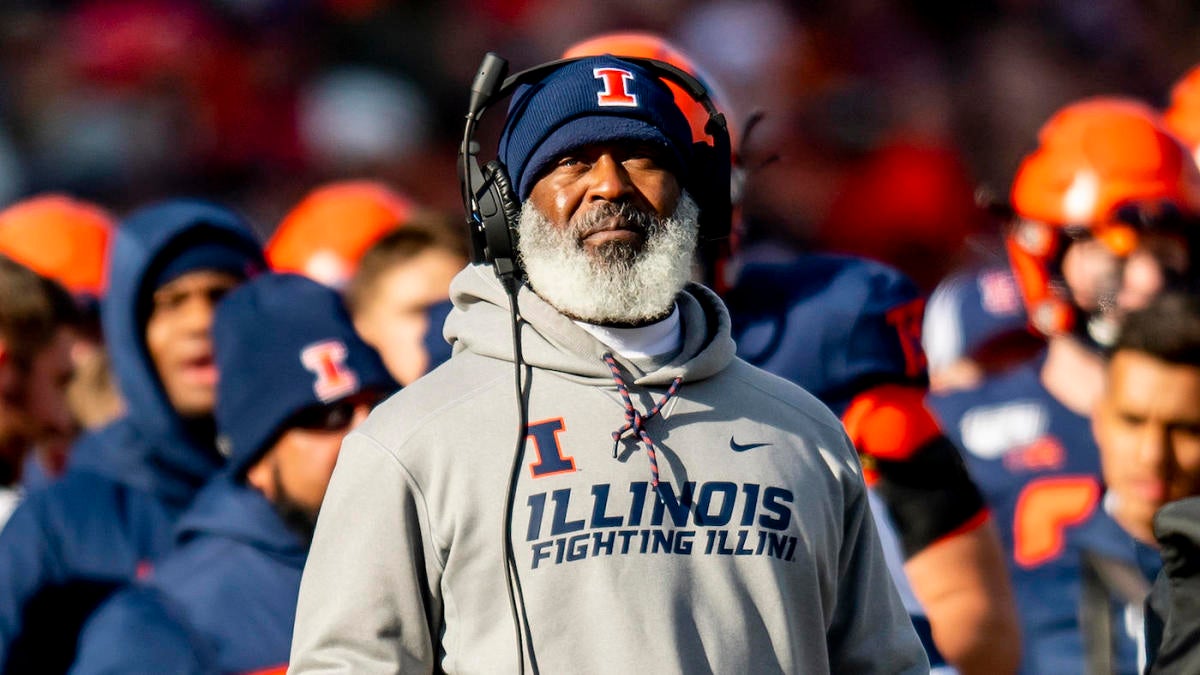 Big Ten football  Illinois hires Lovie Smith as coach