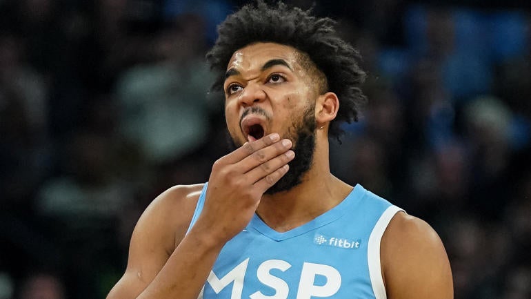 towns-wolves.jpg