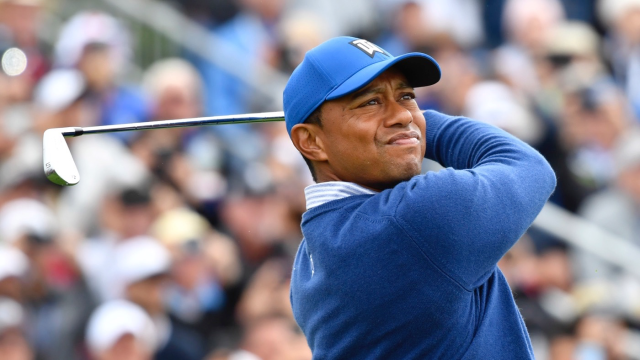 tiger woods blue hat