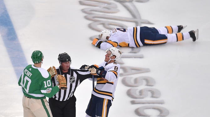 NHL: Winter Classic-Nashville Predators at Dallas Stars