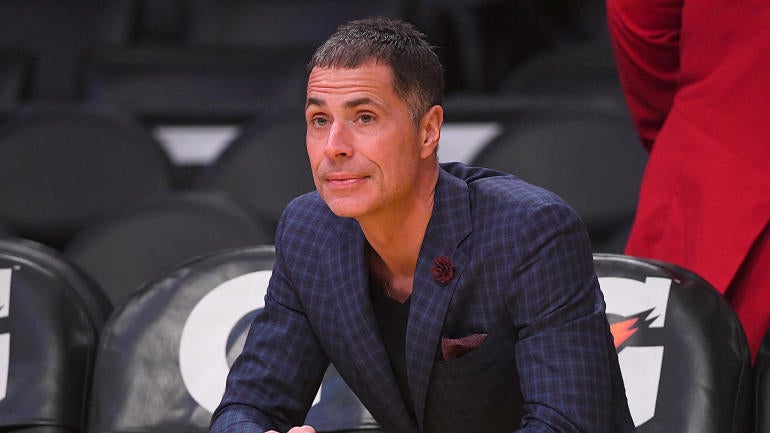 usatsi-13862304-rob-pelinka-lakers-2020-1400.jpg