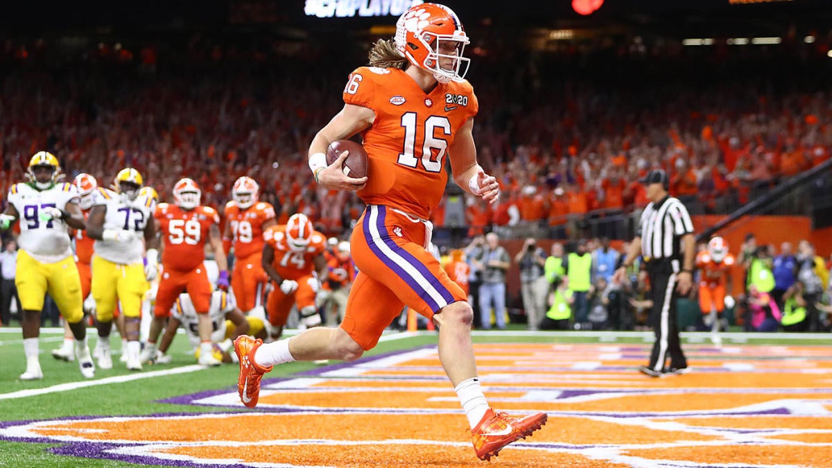 Clemson Football: Trevor Lawrence climbs CBS Sports QB power rankings