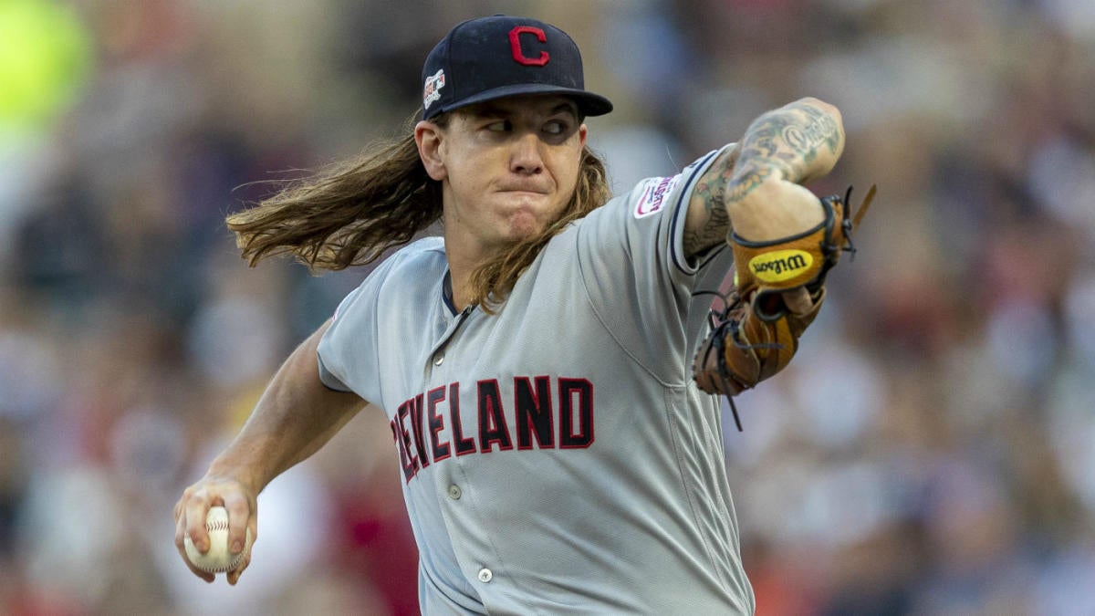 Mike Clevinger of the Chicago White Sox delivers a pitch during the News  Photo - Getty Images