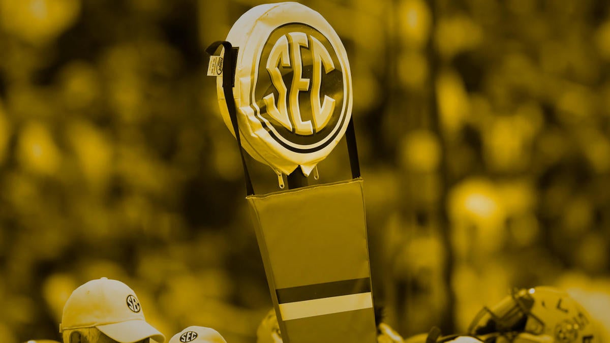SEC takes rare reactive approach in creating its 2020 football schedule amid unique circumstances - CBS Sports