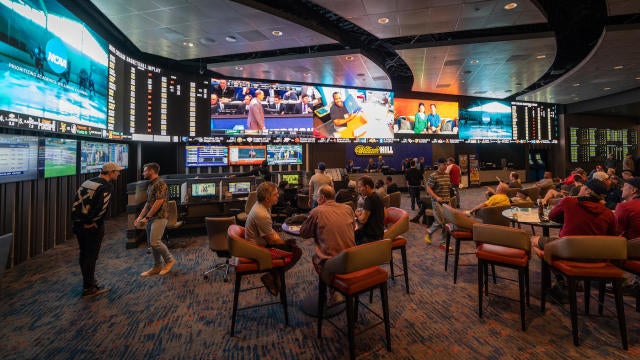 Vegas sportsbook takes six-figure bet as Super Bowl wagering begins