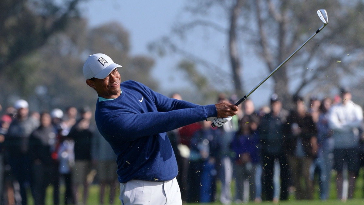 Tiger Woods Score Hot Start Early Leads To Late Fade In Round 3 At 2020 Farmers Insurance Open Cbssports Com