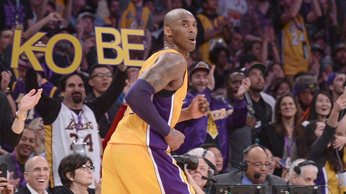 Kobe Bryant Death Lakers Fans Start Memorial Outside Of Staples Center To Honor The Late Nba Legend Cbssports Com