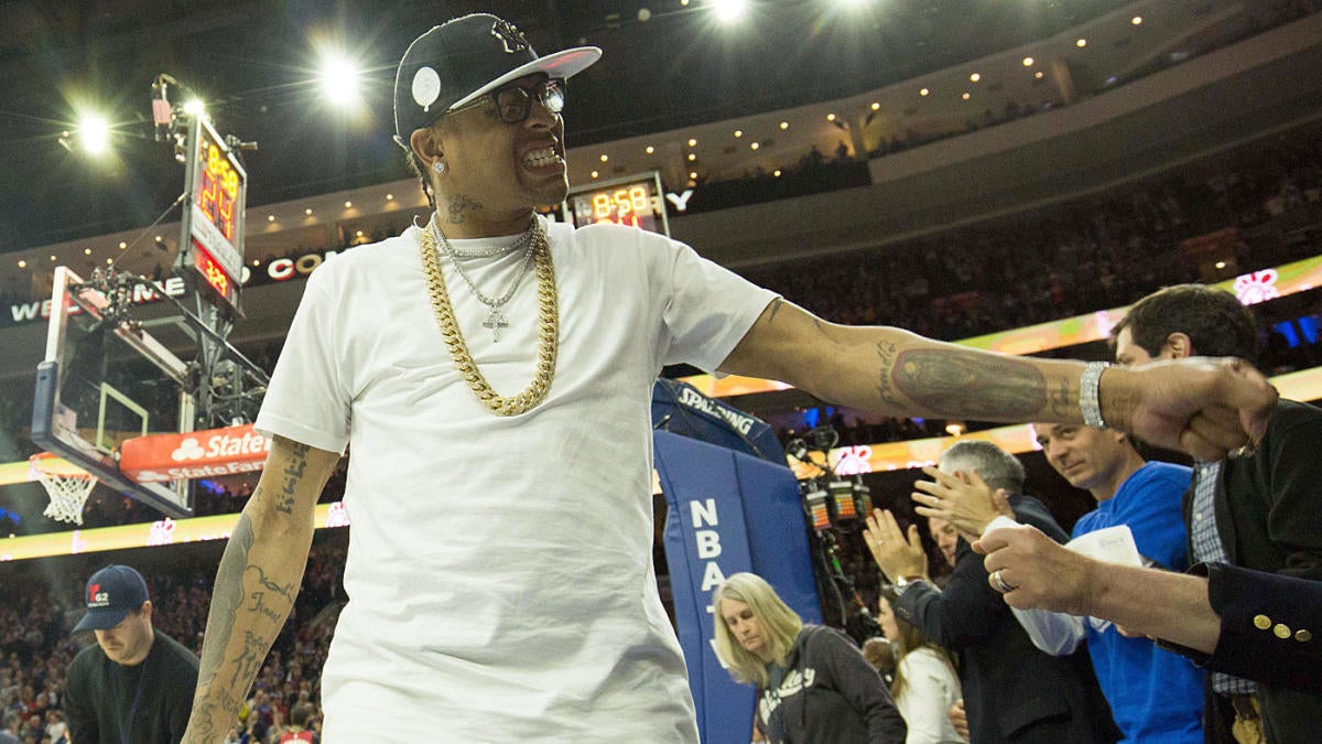 Sixers guard Allen Iverson pays homage to late Kobe Bryant on Twitter