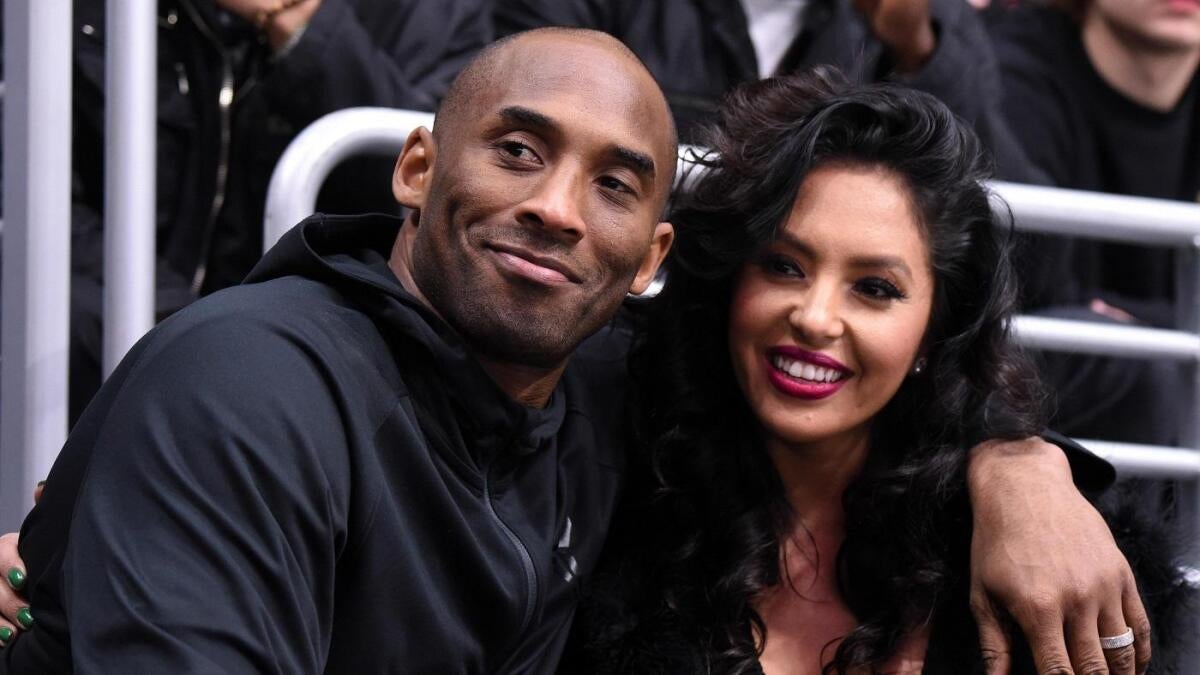 Kobe Bryant dons teal suit out with wife Vanessa in LA