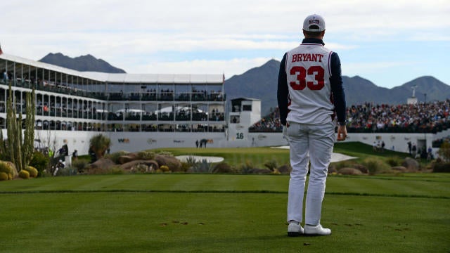 thomas bryant kobe bryant