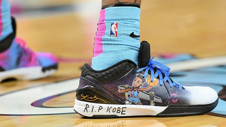 kobe remembrance shoes