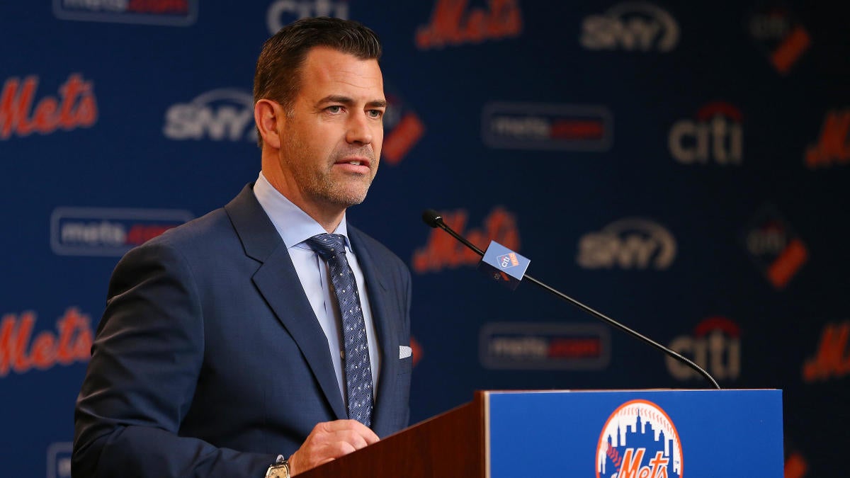 Mets GM Brodie Van Wagenen apologizes after video surfaces