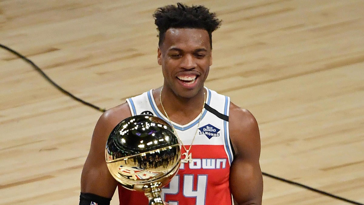 3-Point Contest: Buddy Hield sinks final shot to defeat Devin Booker