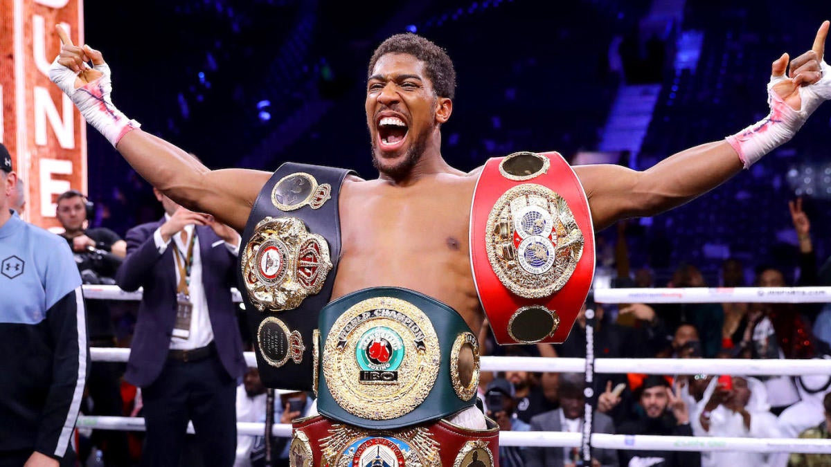 Eddie Hearn claims deal struck for Anthony Joshua vs. Tyson Fury unification; Fury says he's stopped training