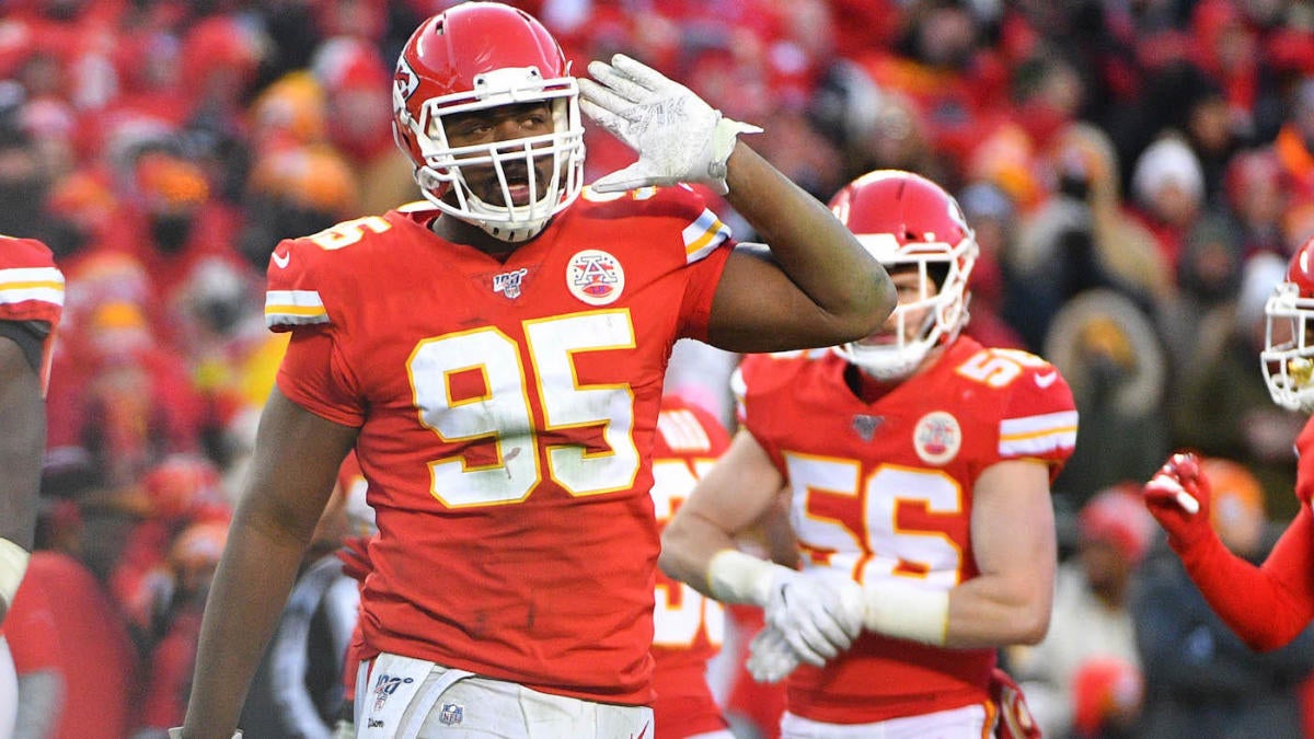 Chiefs All-Pro Chris Jones amid holdout as season approaches: 'I just want  a raise' – NewsNation