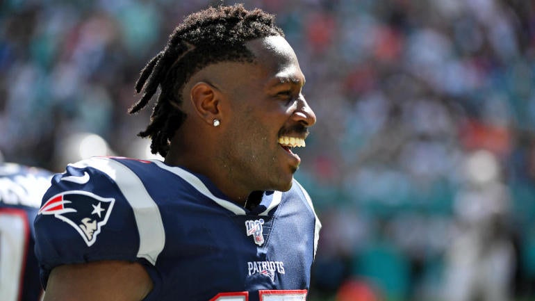 NFL: New England Patriots at Miami Dolphins