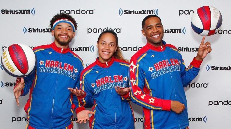 Celebrities Visit SiriusXM - December 16, 2019