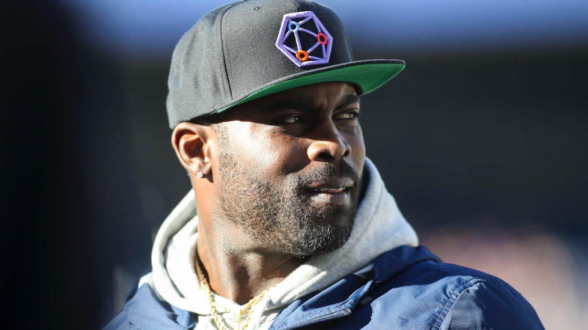 Playmaker, pioneer, pariah: Should Michael Vick be in the Hall of Fame?, NFL