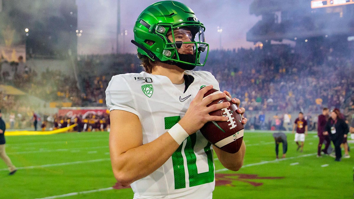 Giants have spent 'a lot of time' researching Oregon quarterback ...