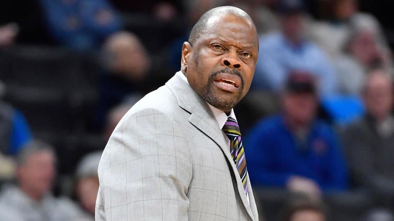 Charles Oakley says '90s Knicks were held back by Patrick Ewing