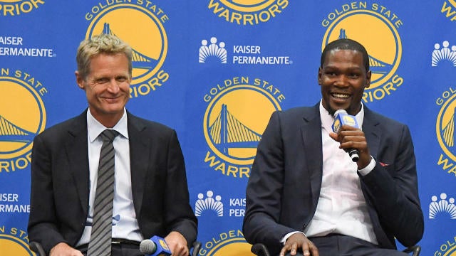 How Steve Kerr Drinking Beer Reflected A Warriors Culture Kevin Durant Wanted To Be Part Of Cbssports Com