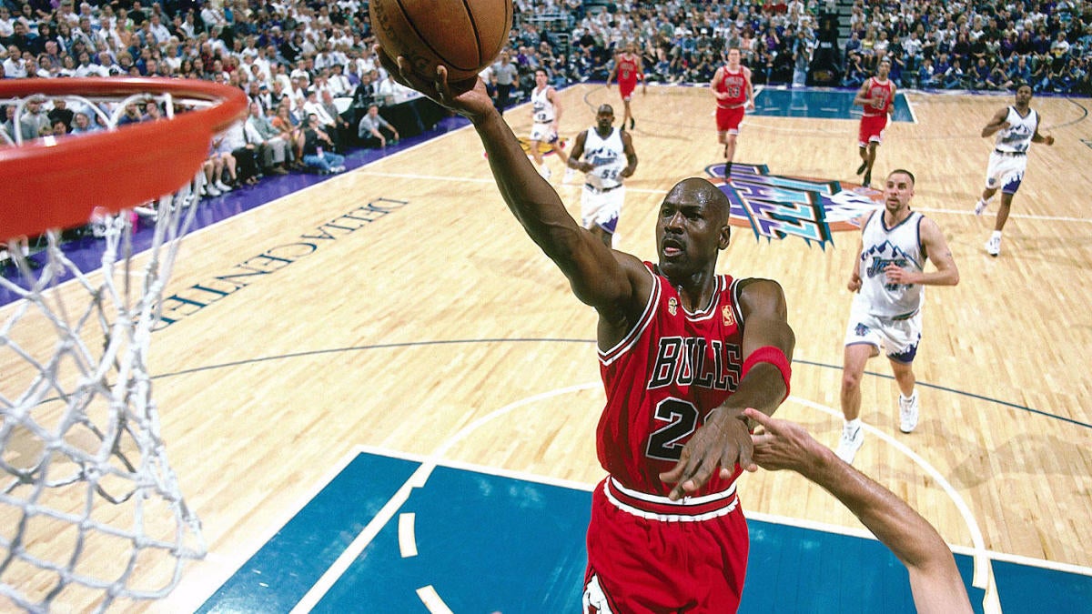 Michael Jordan didn't get bad pizza before Game 5 of 1997 NBA Finals,  former deliveryman says