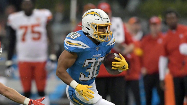 austin-ekeler-chargers.jpg