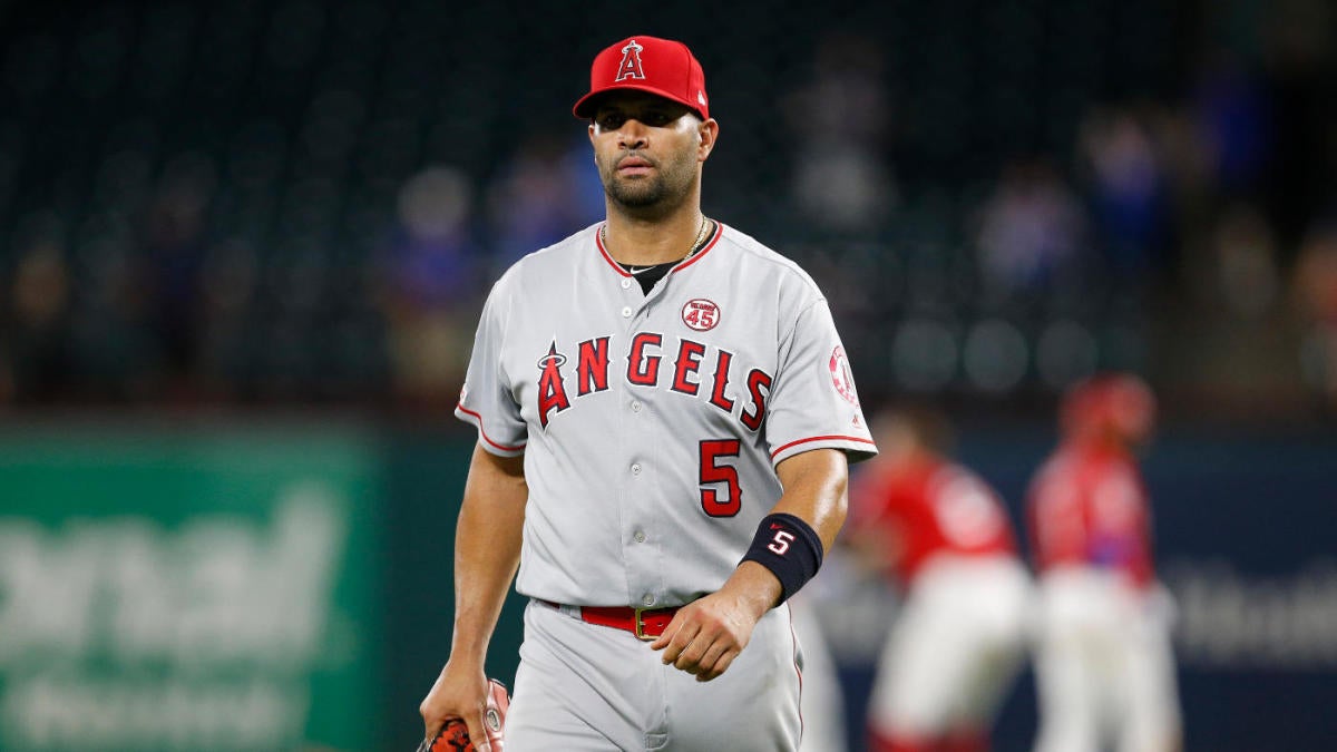 Albert Pujols disputes Angels' claim he wouldn't play off bench - Los  Angeles Times