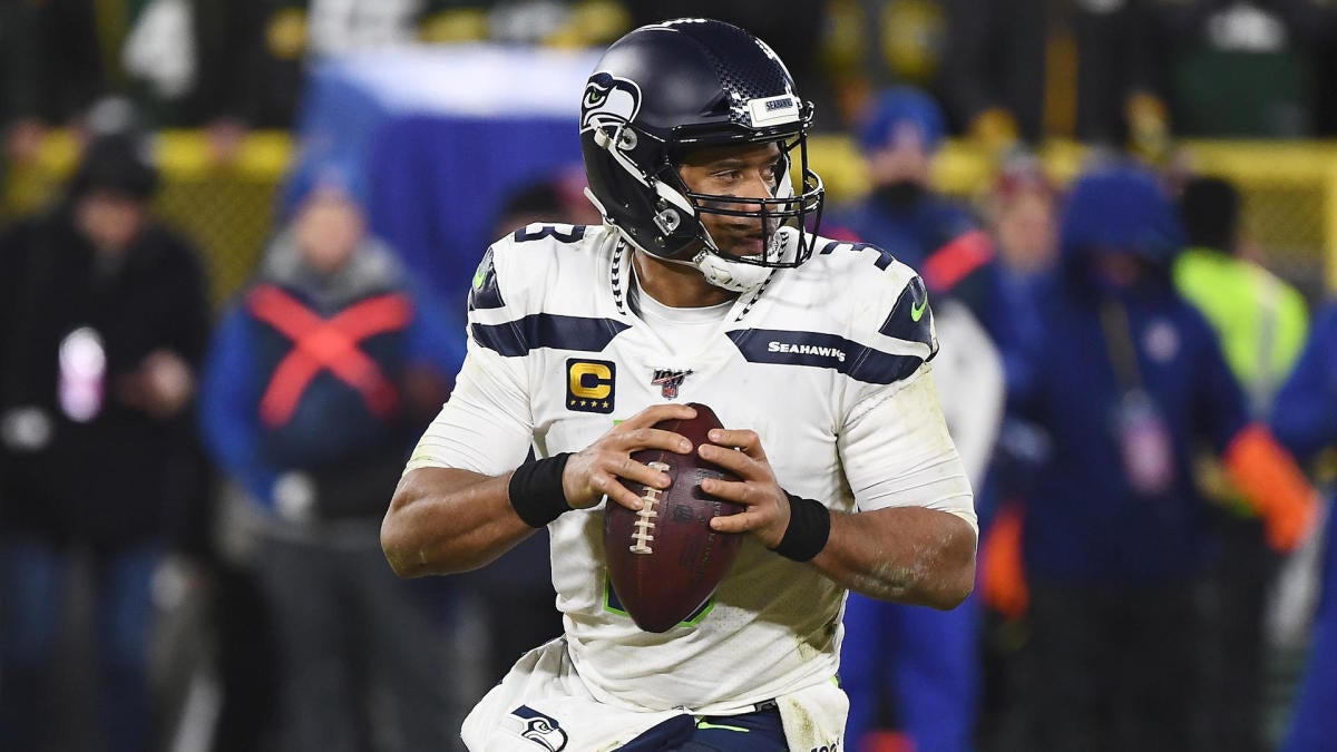 Seattle Seahawks Quarterback Russell Wilson Just Gave 13 Teammates