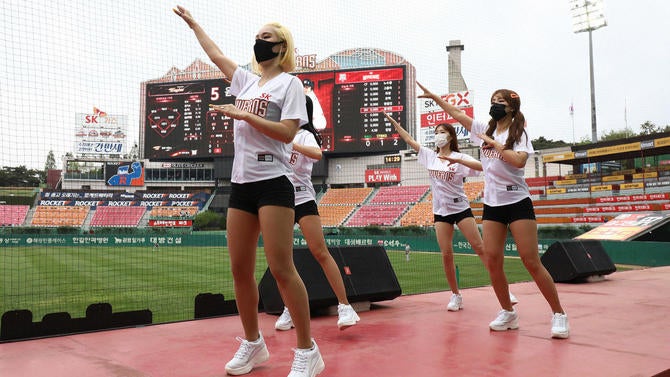 SK Wyverns v Hanwha Eagles - KBO League Opening Game