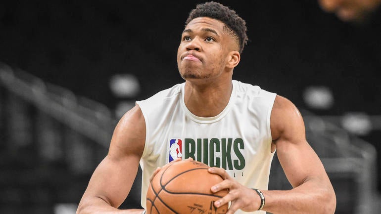 NBA: New York Knicks at Milwaukee Bucks