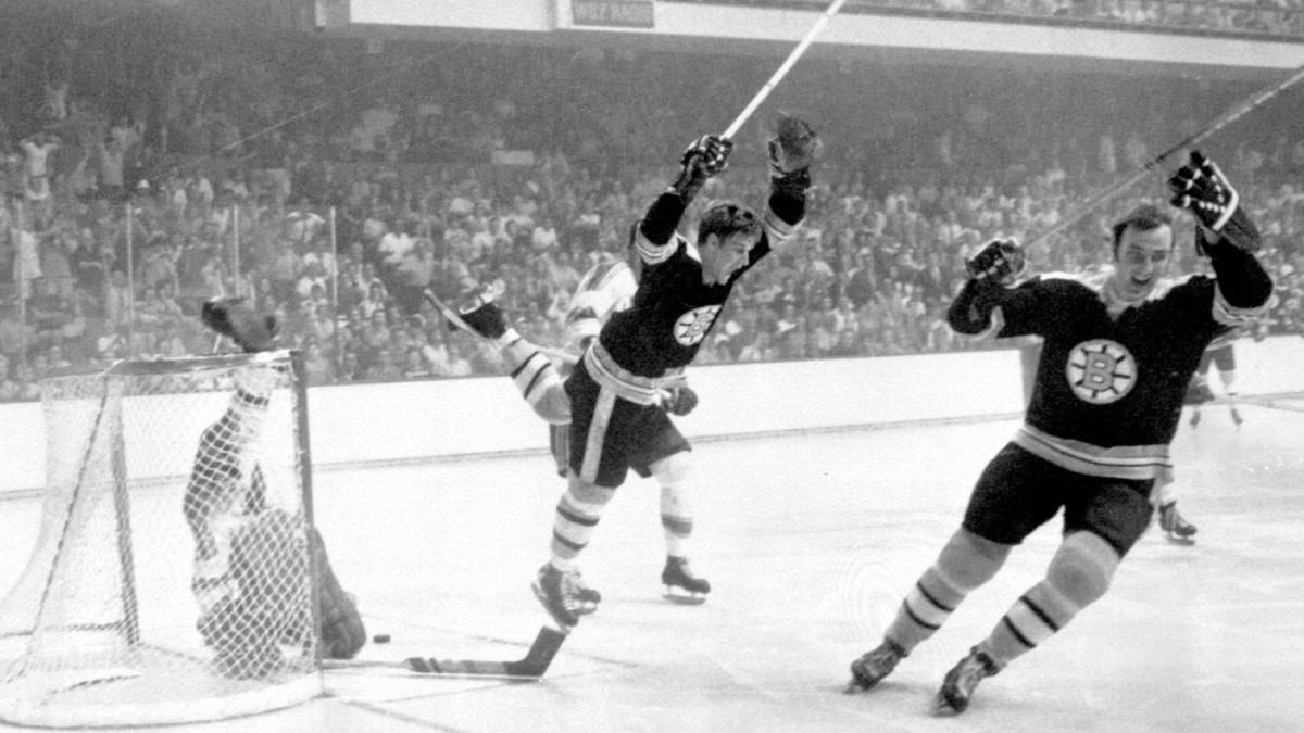 Derek Sanderson embraced the spotlight off the ice, but helped Bruins win  1970 Stanley Cup by accepting a support role.