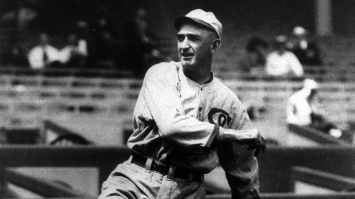 Shoeless Joe Jackson autographed 1911 photo sells for $1.47 million