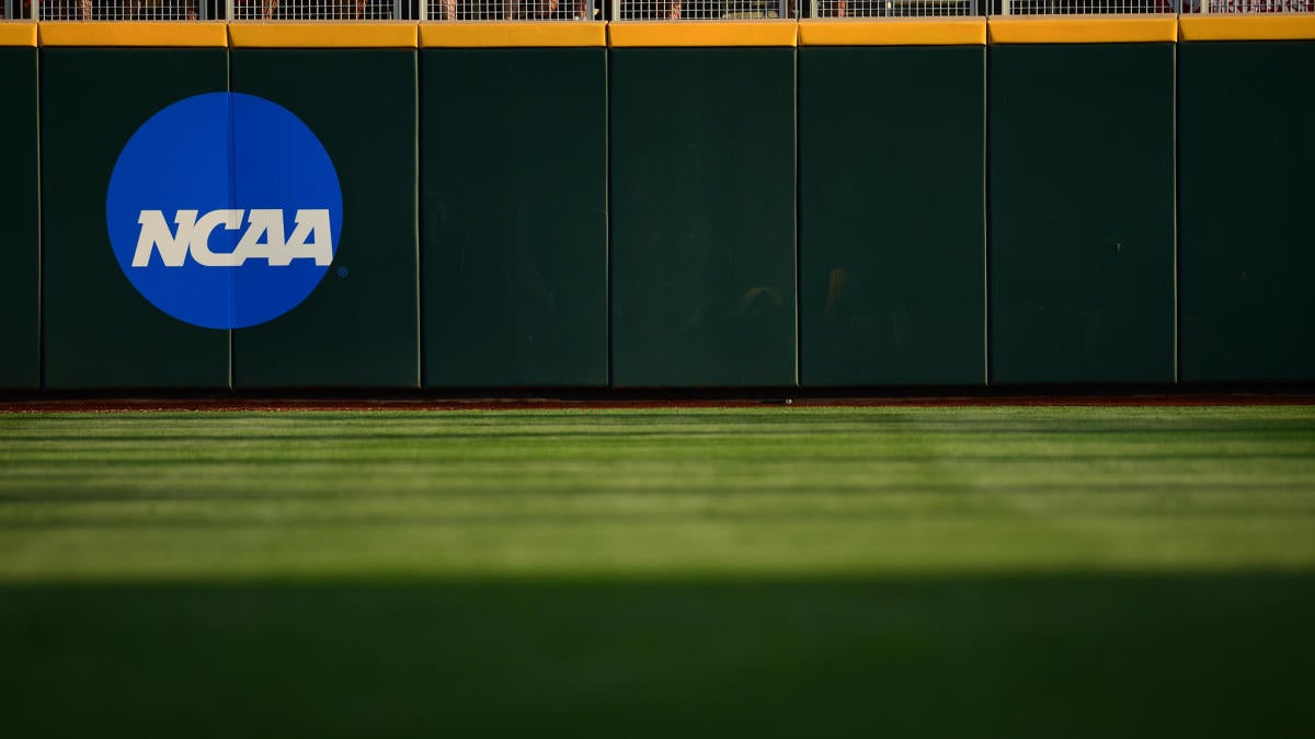 San Francisco Giants - With the 66th pick in the MLB Draft, the #SFGiants  have selected LHP Carson Whisenhunt out of East Carolina University.