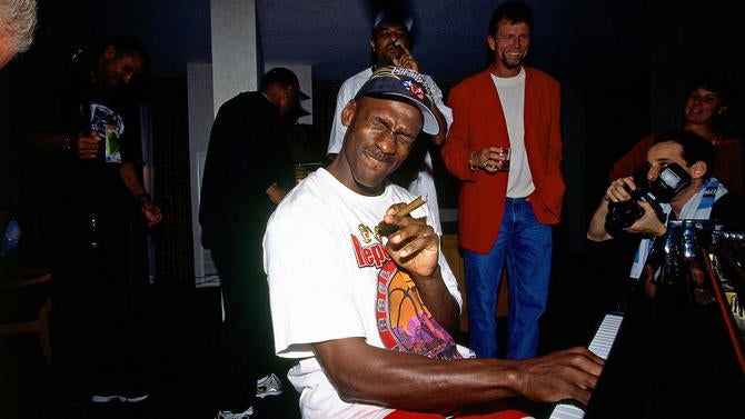 1998 NBA Finals Game 6: Chicago Bulls vs. Utah Jazz