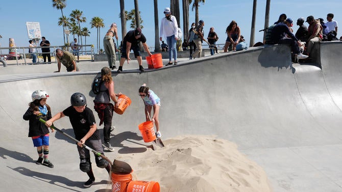 Daily Life In Los Angeles Amid Coronavirus Outbreak