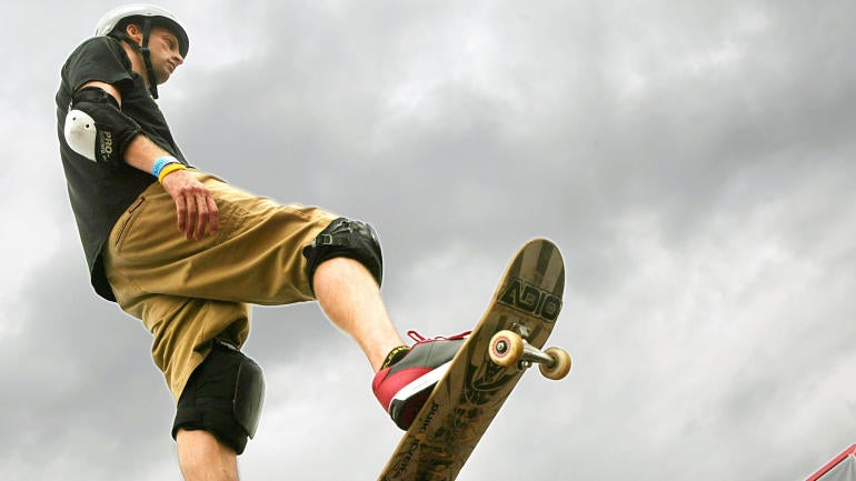 Tony Hawk Promotes New Sirius Radio Show