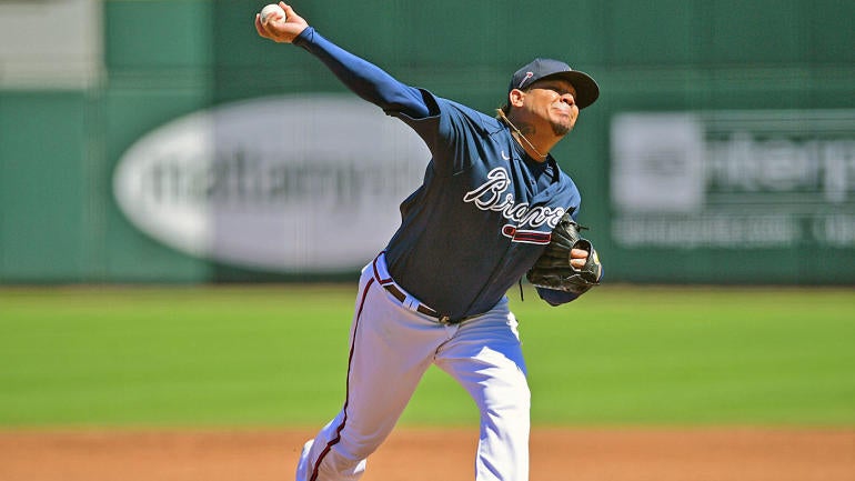 felix-hernandez-braves.jpg