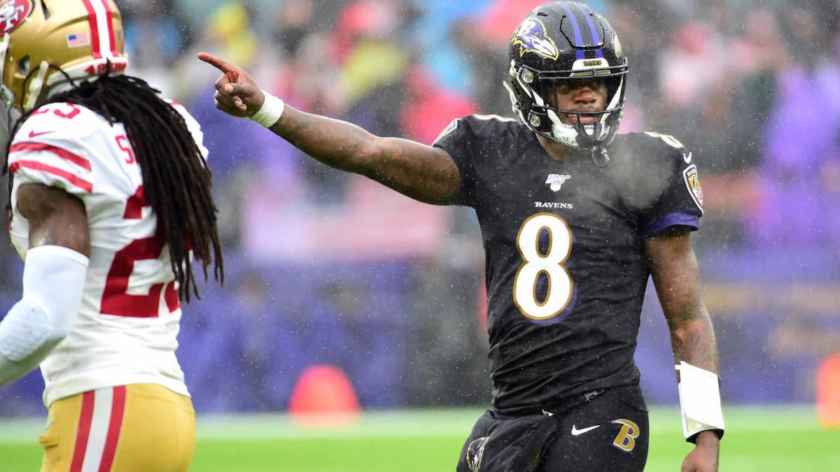 NFL Week 6 odds, picks: Lamar Jackson lights up Eagles, Teddy Bridgewater continues to dominate the spread