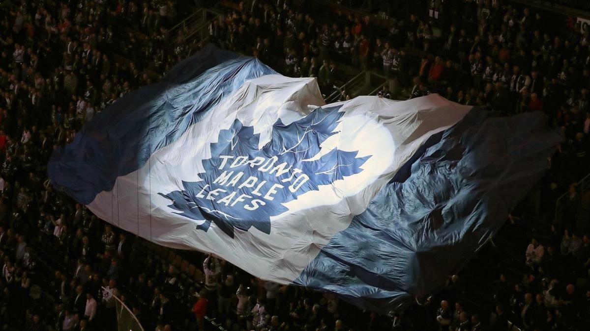 Leafs will reportedly wear their Bieber-inspired jersey Saturday