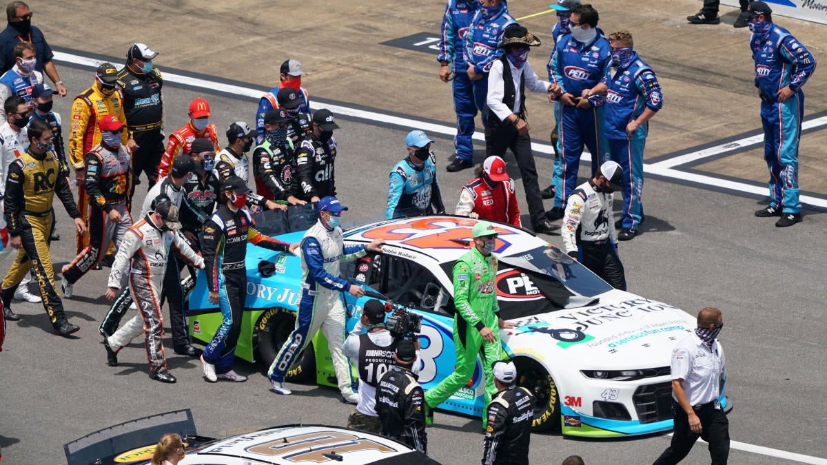 Drivers show support for Bubba Wallace after pushing No. 43 car to ...